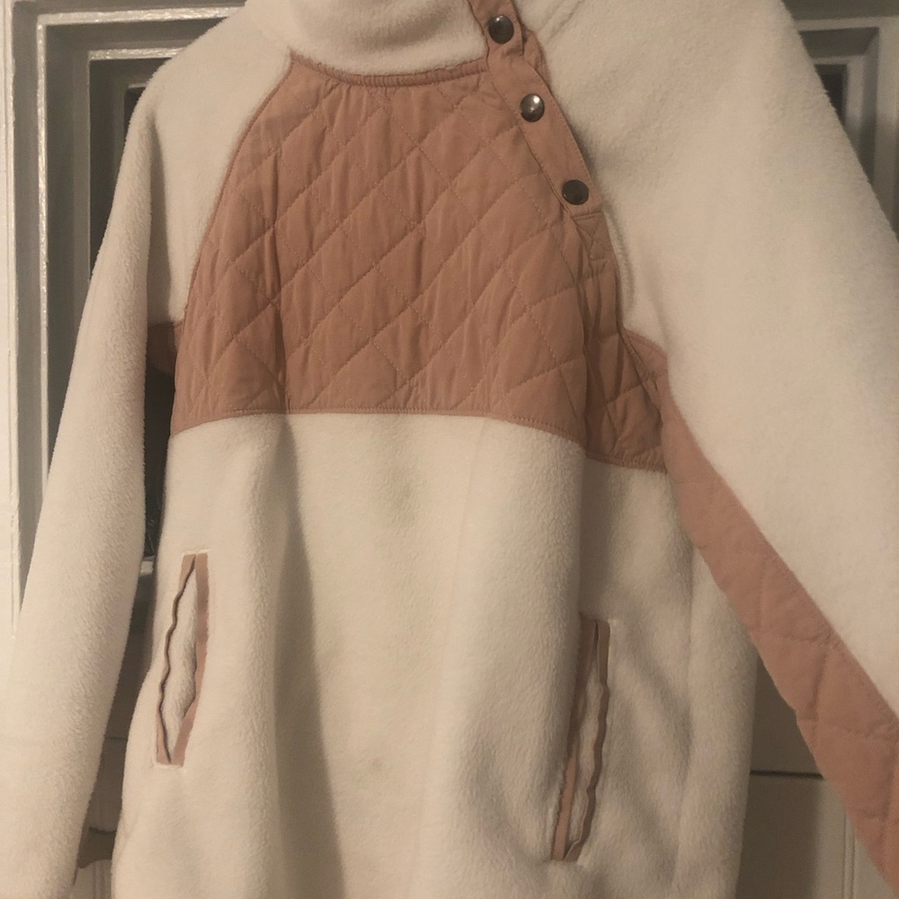Abercrombie Asymmetrical Button Up Fleece! Hardly… - image 7